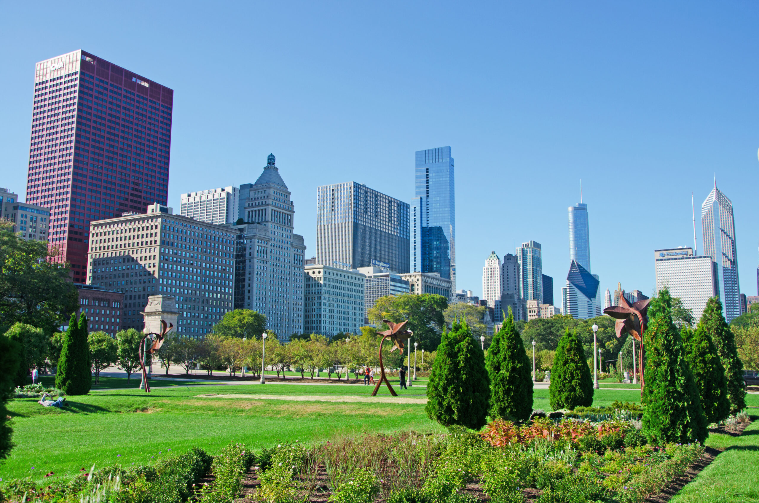 Grant Park Chicago city view - temporary internet services and wifi